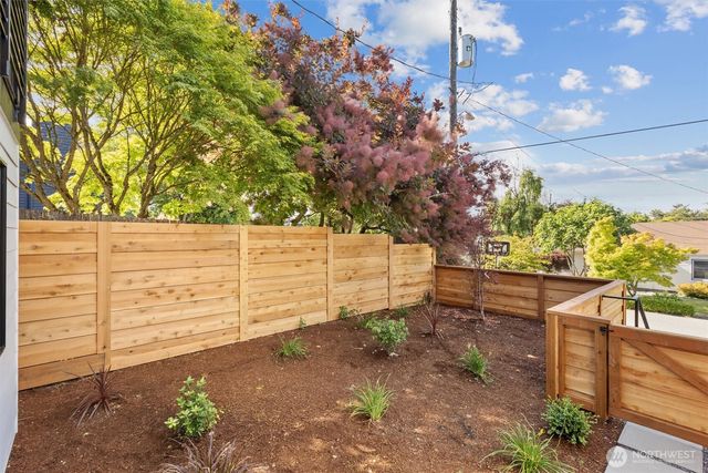 2615 NW 87th Street, Seattle, WA 98117
