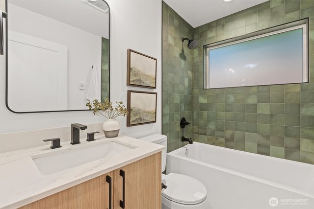 2615 NW 87th Street, Seattle, WA 98117