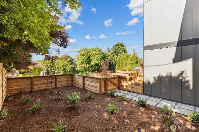 2615 NW 87th Street, Seattle, WA 98117