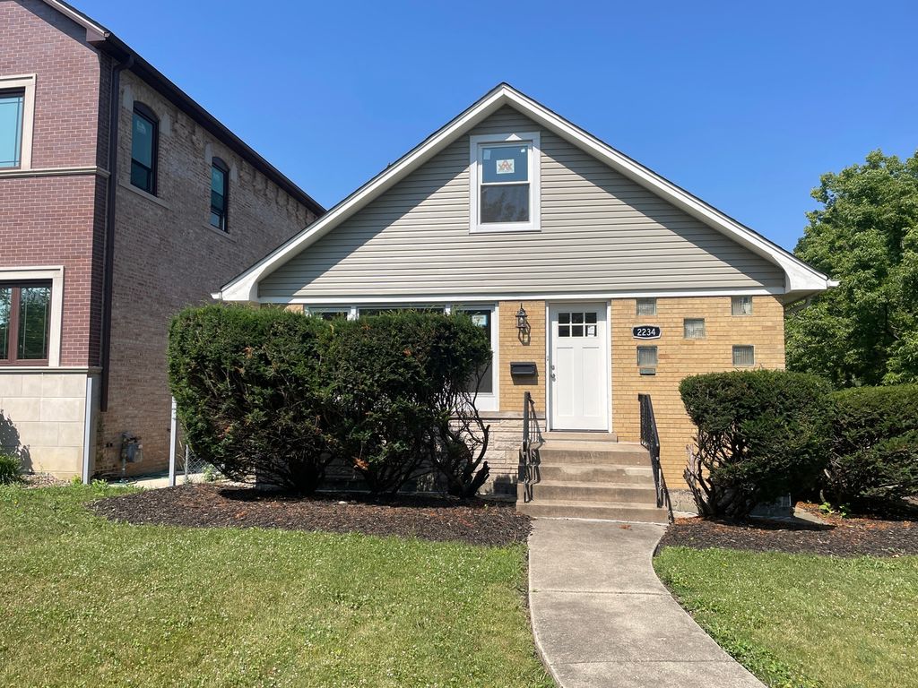 2234 N Neva Avenue, Chicago, IL 60707