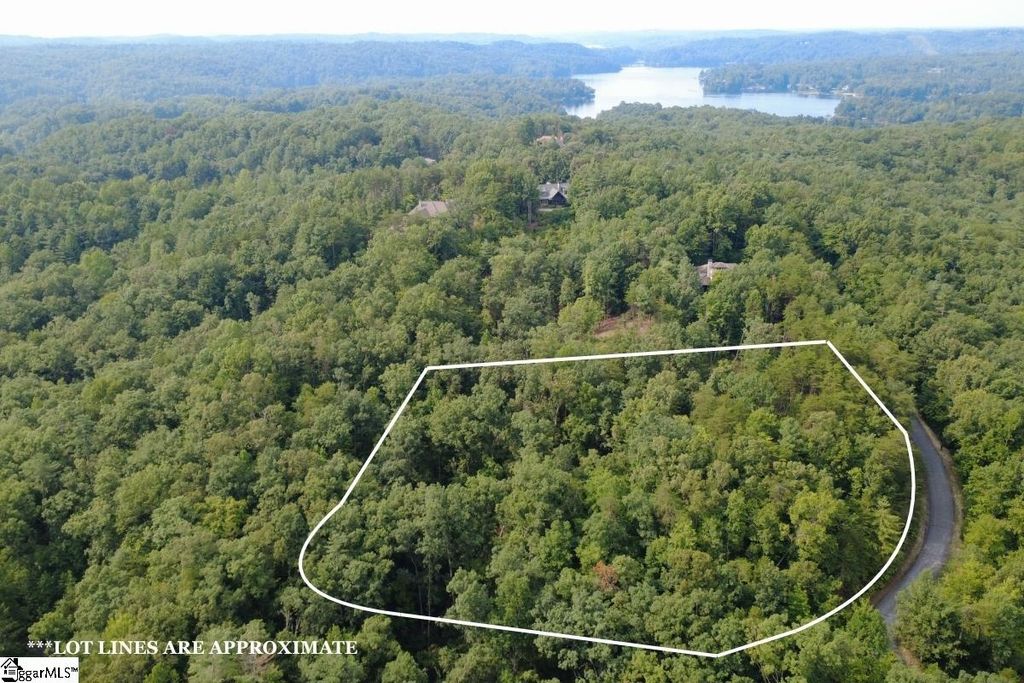 122 Teaberry Lane, Sunset, SC 29685
