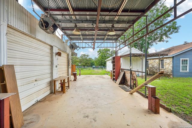 4229 & 4225 Mansion, Von Ormy, TX 78073