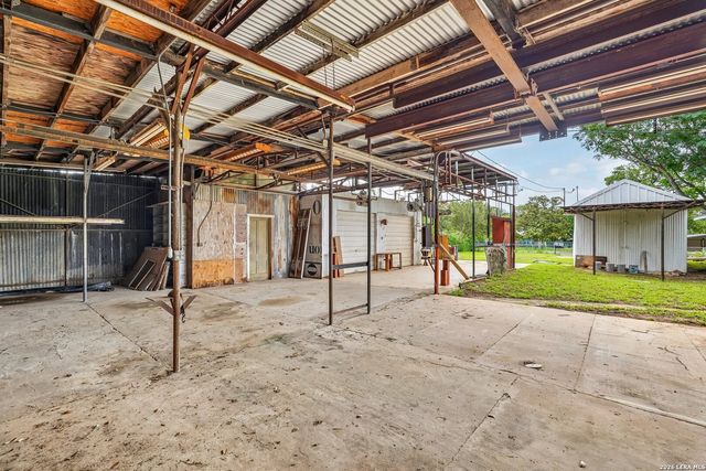 4229 & 4225 Mansion, Von Ormy, TX 78073
