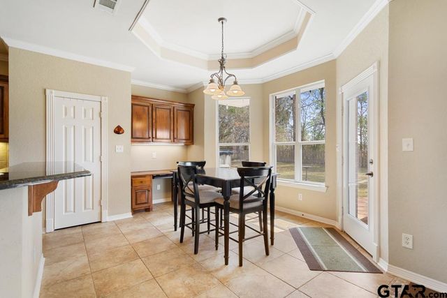 522 Susie, Chandler, TX 75758