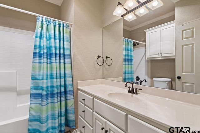 522 Susie, Chandler, TX 75758