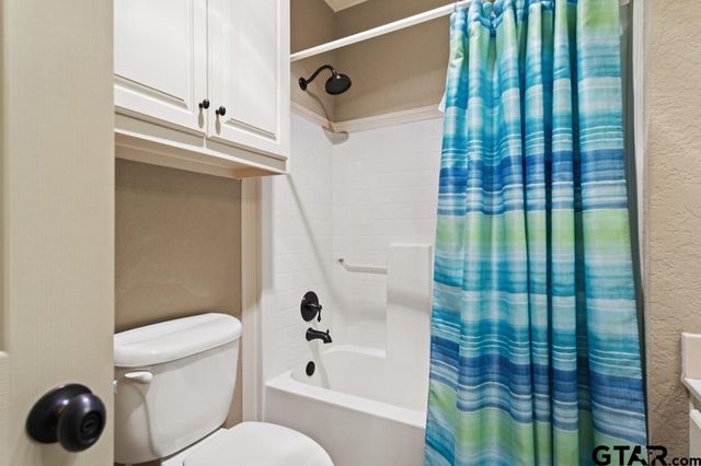 522 Susie, Chandler, TX 75758