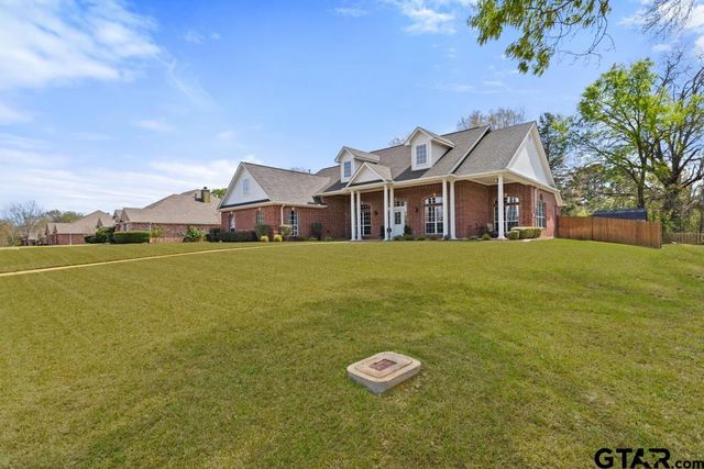 522 Susie, Chandler, TX 75758