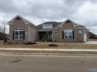 111 Montcliff Drive, Madison, AL 35756