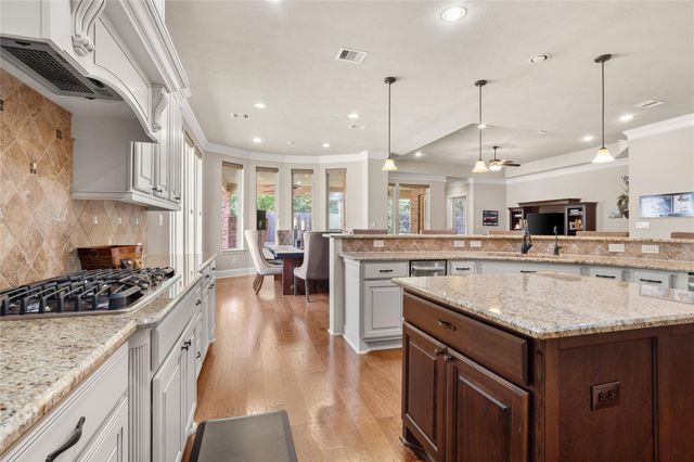 19813 Cullen Ridge Drive, Porter, TX 77365