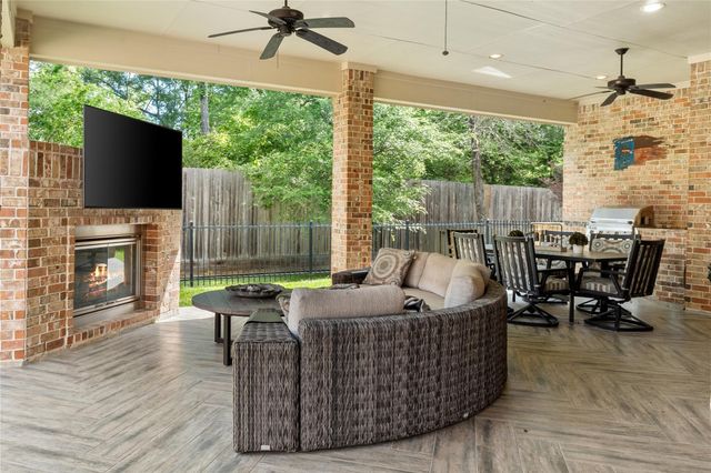 19813 Cullen Ridge Drive, Porter, TX 77365