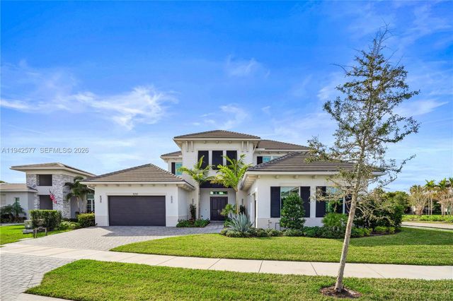 9281 Coral Isles Circle, Palm Beach Gardens, FL 33412