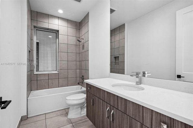 9281 Coral Isles Circle, Palm Beach Gardens, FL 33412