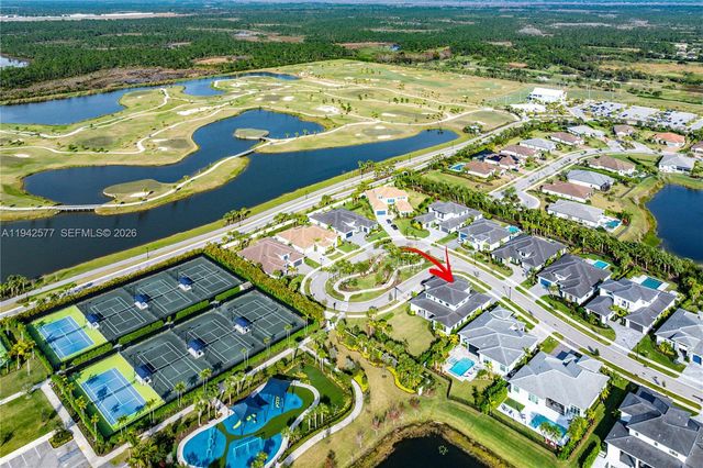 9281 Coral Isles Circle, Palm Beach Gardens, FL 33412
