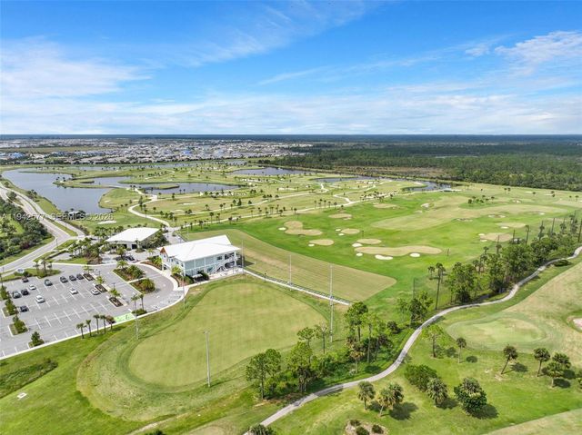 9281 Coral Isles Circle, Palm Beach Gardens, FL 33412