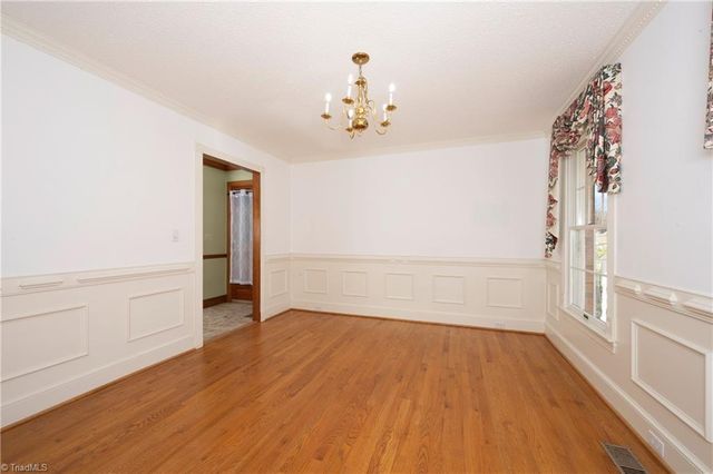 1955 Skycrest Drive, Winston-salem, NC 27127