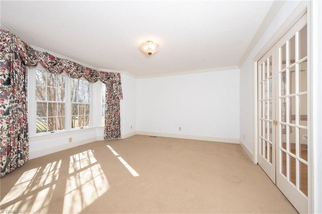 1955 Skycrest Drive, Winston-salem, NC 27127