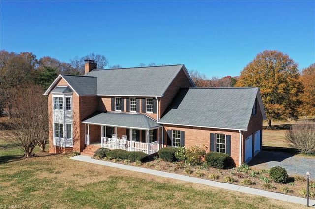 1955 Skycrest Drive, Winston-salem, NC 27127