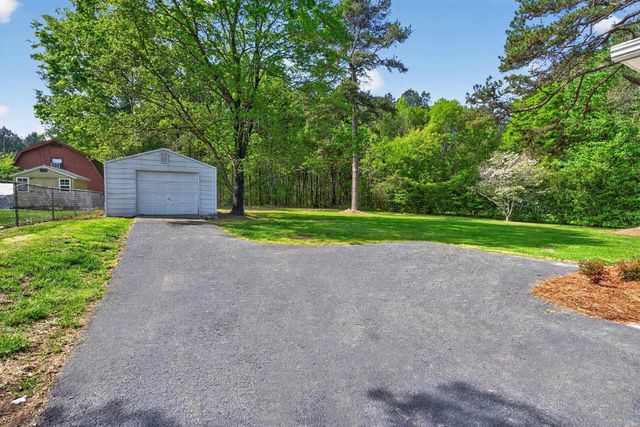 113 Peach Valley Drive, Spartanburg, SC 29303