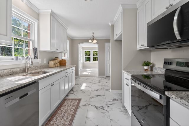 113 Peach Valley Drive, Spartanburg, SC 29303