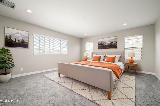 3511 E Crest Lane, Phoenix, AZ 85050