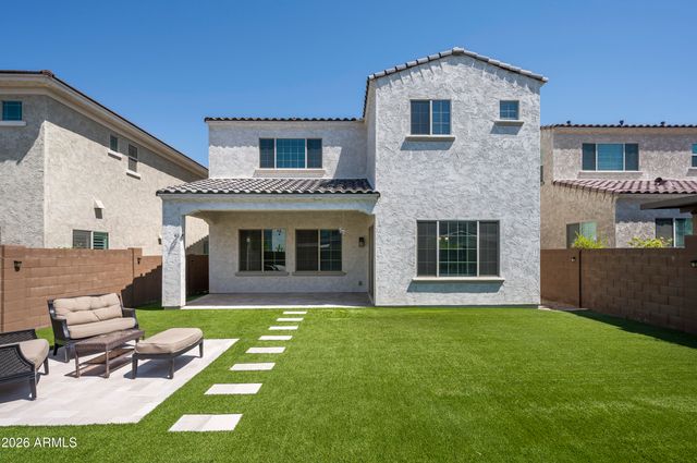 3511 E Crest Lane, Phoenix, AZ 85050
