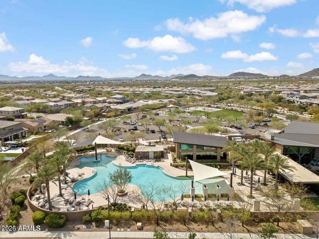 3511 E Crest Lane, Phoenix, AZ 85050