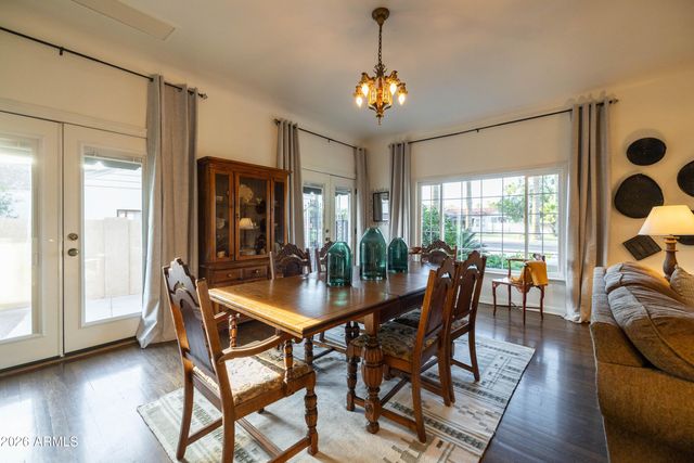 313 W HOLLY Street, Phoenix, AZ 85003