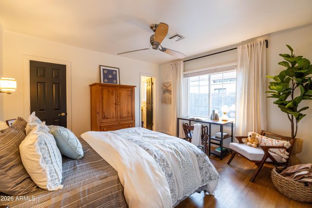 313 W HOLLY Street, Phoenix, AZ 85003