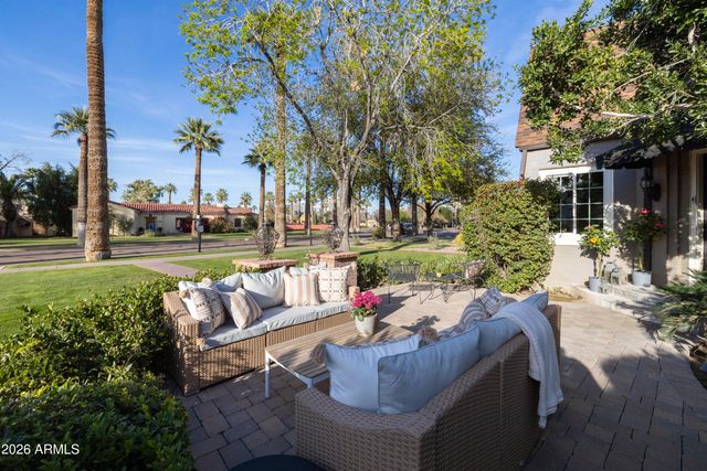 313 W HOLLY Street, Phoenix, AZ 85003