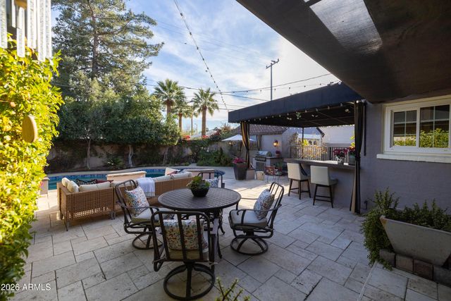 313 W HOLLY Street, Phoenix, AZ 85003