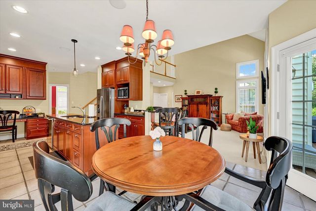 9318 RAVENRIDGE RD, Baltimore, MD 21234