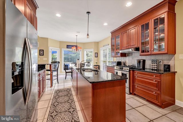 9318 RAVENRIDGE RD, Baltimore, MD 21234