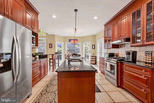 9318 RAVENRIDGE RD, Baltimore, MD 21234