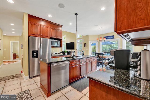 9318 RAVENRIDGE RD, Baltimore, MD 21234