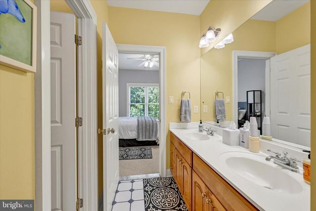 9318 RAVENRIDGE RD, Baltimore, MD 21234