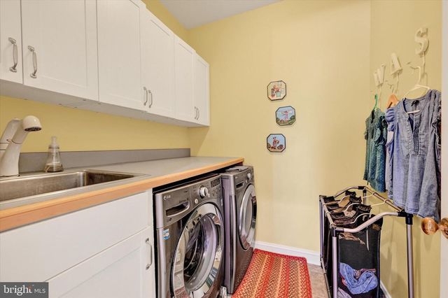 9318 RAVENRIDGE RD, Baltimore, MD 21234