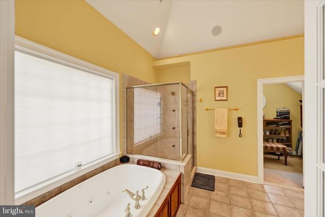 9318 RAVENRIDGE RD, Baltimore, MD 21234