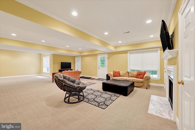 9318 RAVENRIDGE RD, Baltimore, MD 21234