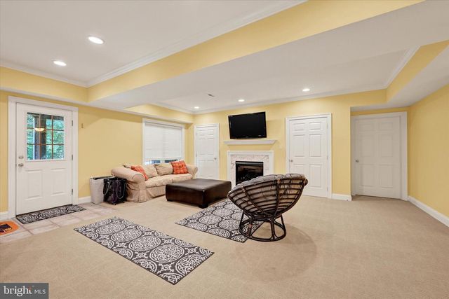 9318 RAVENRIDGE RD, Baltimore, MD 21234