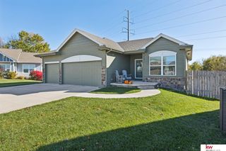 2011 Geri Circle, Bellevue, NE 68147