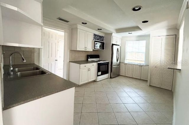 3125 19TH STREET N, St Petersburg, FL 33713