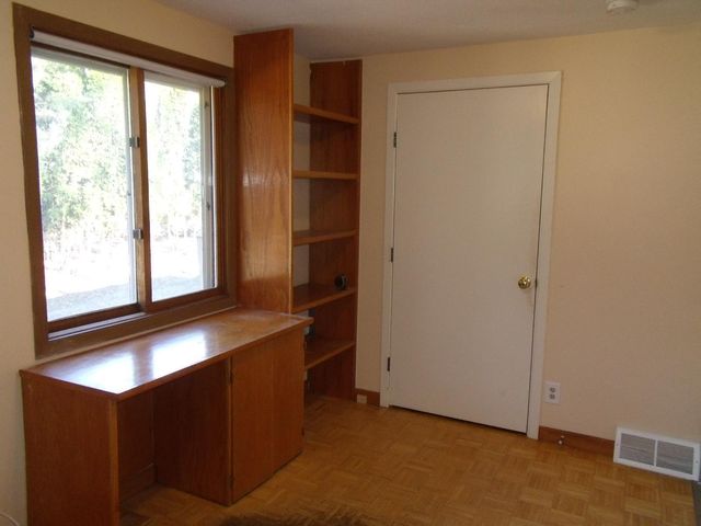 5536 Kipling Avenue, Minnetonka, MN 55345