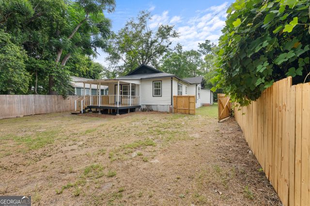 111 S Mulberry Street, Statesboro, GA 30458