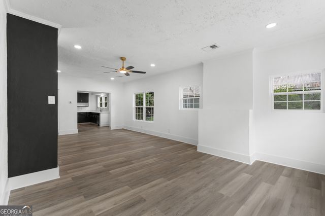 111 S Mulberry Street, Statesboro, GA 30458