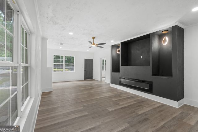 111 S Mulberry Street, Statesboro, GA 30458