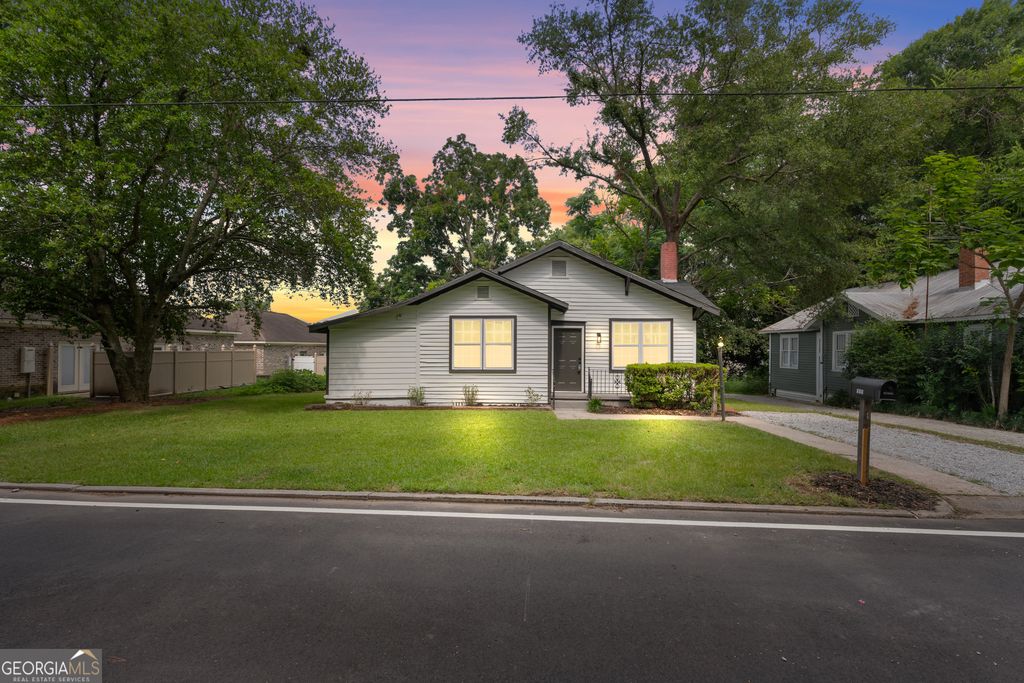111 S Mulberry Street, Statesboro, GA 30458