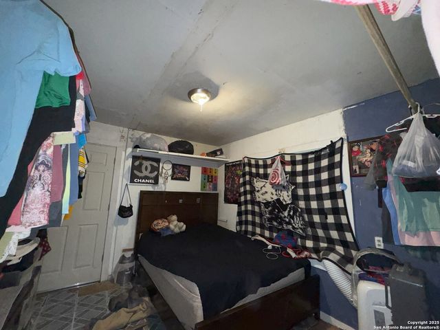 2930 Tampico St, San Antonio, TX 78207