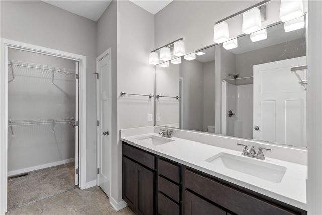 1306 NW 33rd Lane, Ankeny, IA 50023