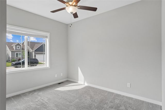 1306 NW 33rd Lane, Ankeny, IA 50023