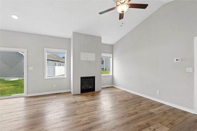 1306 NW 33rd Lane, Ankeny, IA 50023